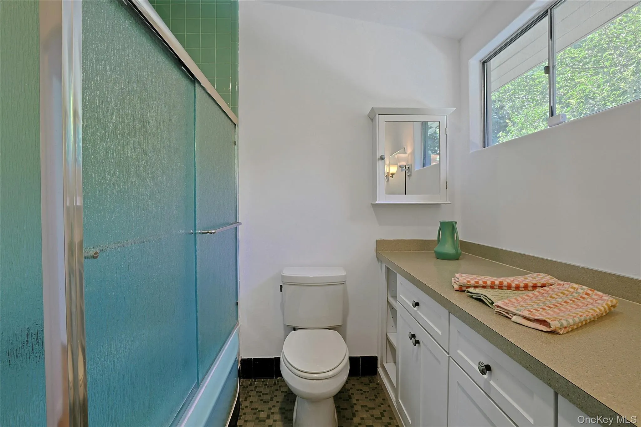 107 Larchdale Avenue, Clarkstown, NY, 2 Bedrooms Bedrooms, 7 Rooms Rooms,1 BathroomBathrooms,Residential,For Rent,Larchdale,0,1022780 107 Larchdale Avenue, Clarkstown, NY, 2 Bedrooms Bedrooms, 7 Rooms Rooms,1 BathroomBathrooms,Residential,For Rent,Larchdale,0,1022780