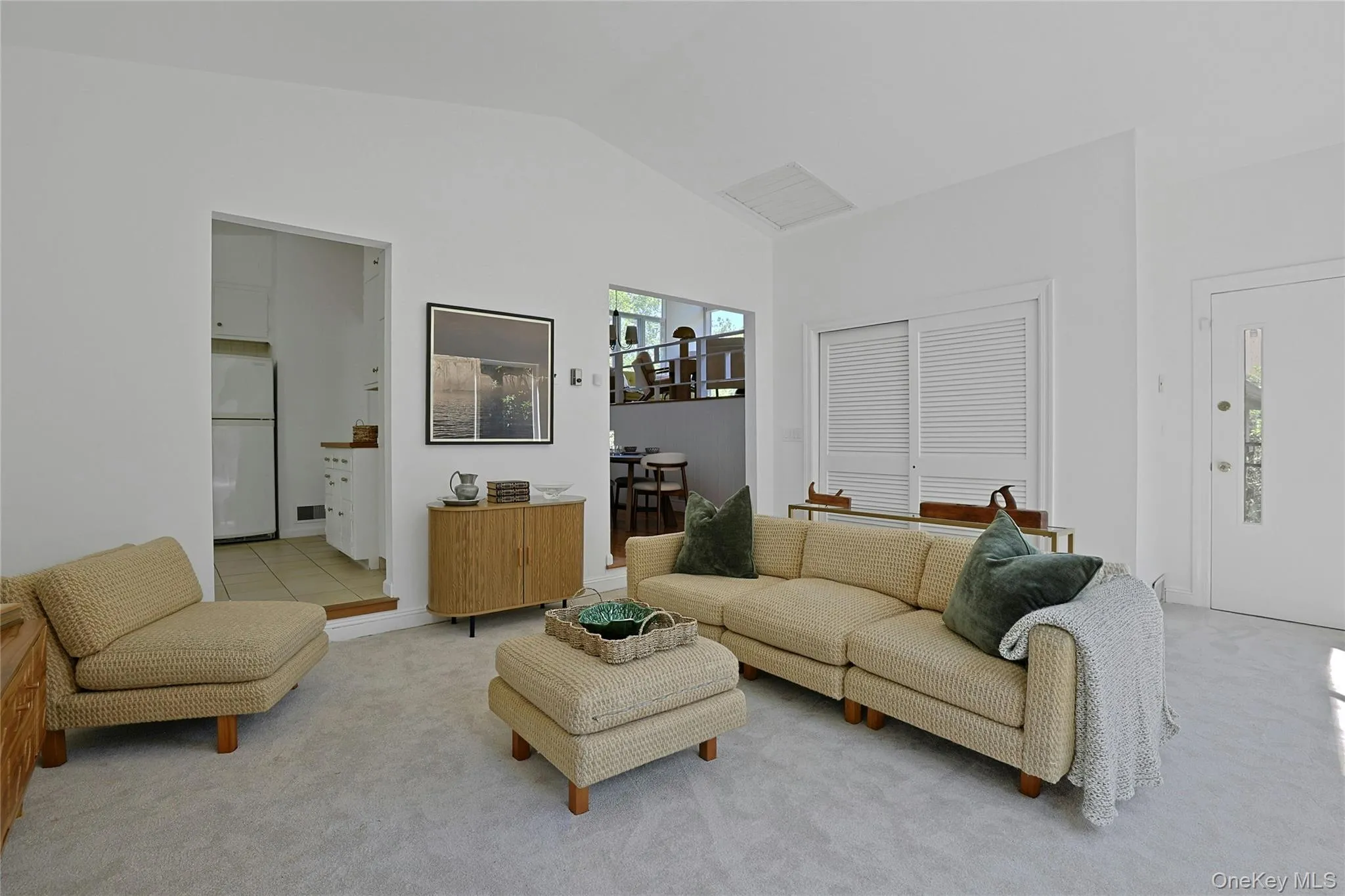 107 Larchdale Avenue, Clarkstown, NY, 2 Bedrooms Bedrooms, 7 Rooms Rooms,1 BathroomBathrooms,Residential,For Rent,Larchdale,0,1022780 107 Larchdale Avenue, Clarkstown, NY, 2 Bedrooms Bedrooms, 7 Rooms Rooms,1 BathroomBathrooms,Residential,For Rent,Larchdale,0,1022780