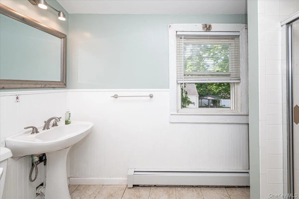 148 Saxton Street, Brookhaven, NY, 4 Bedrooms Bedrooms, 8 Rooms Rooms,2 BathroomsBathrooms,Residential,For Rent,Saxton,0,1022786 148 Saxton Street, Brookhaven, NY, 4 Bedrooms Bedrooms, 8 Rooms Rooms,2 BathroomsBathrooms,Residential,For Rent,Saxton,0,1022786
