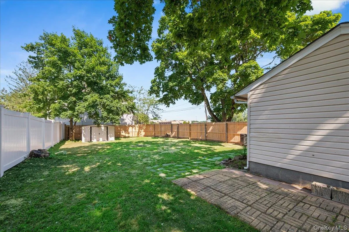148 Saxton Street, Brookhaven, NY, 4 Bedrooms Bedrooms, 8 Rooms Rooms,2 BathroomsBathrooms,Residential,For Rent,Saxton,0,1022786 148 Saxton Street, Brookhaven, NY, 4 Bedrooms Bedrooms, 8 Rooms Rooms,2 BathroomsBathrooms,Residential,For Rent,Saxton,0,1022786