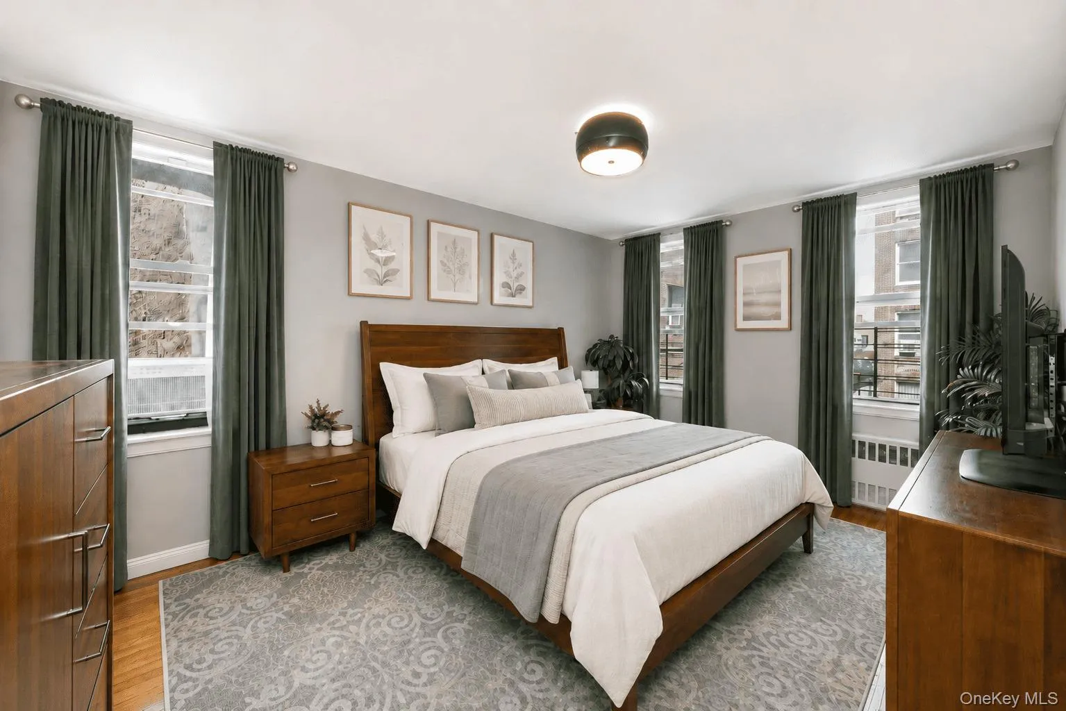 3185 Crescent Street, New York, NY, 2 Bedrooms Bedrooms, 4 Rooms Rooms,1 BathroomBathrooms,Residential,For Rent,Crescent,0,1022787 3185 Crescent Street, New York, NY, 2 Bedrooms Bedrooms, 4 Rooms Rooms,1 BathroomBathrooms,Residential,For Rent,Crescent,0,1022787