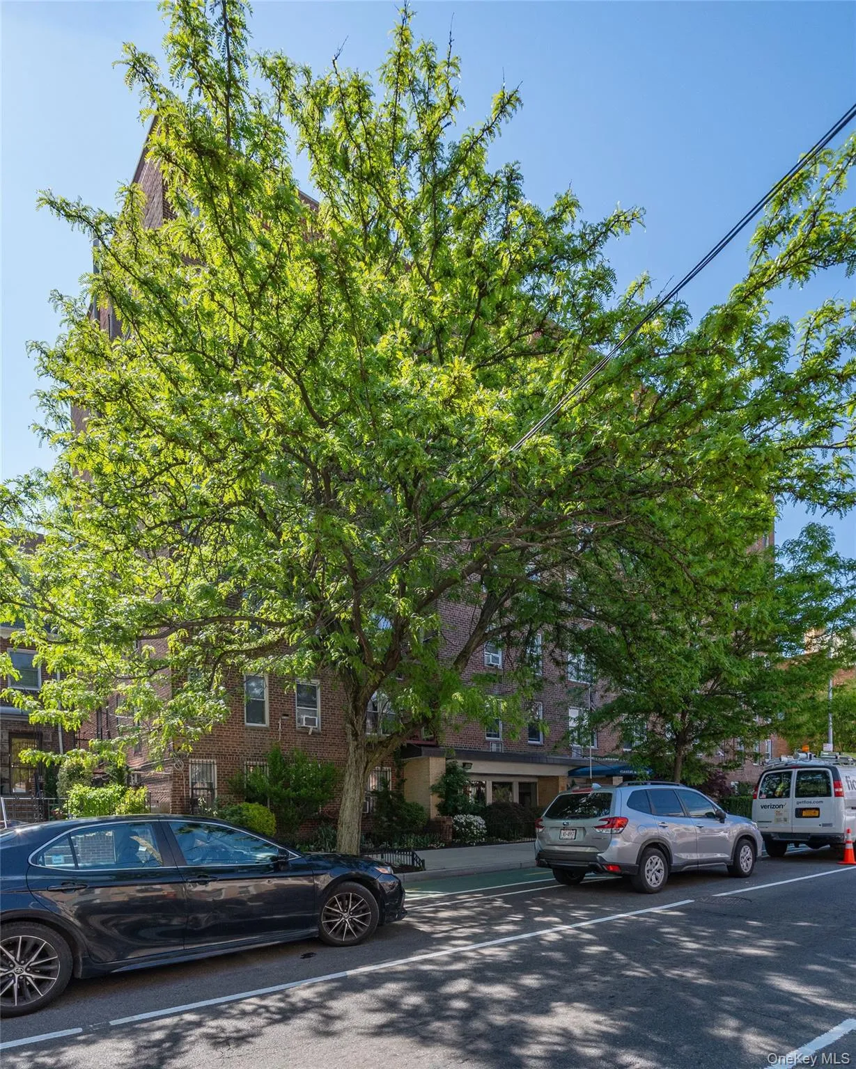 3185 Crescent Street, New York, NY, 2 Bedrooms Bedrooms, 4 Rooms Rooms,1 BathroomBathrooms,Residential,For Rent,Crescent,0,1022787 3185 Crescent Street, New York, NY, 2 Bedrooms Bedrooms, 4 Rooms Rooms,1 BathroomBathrooms,Residential,For Rent,Crescent,0,1022787