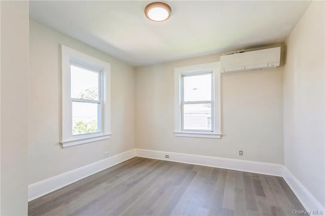 Office / 3rd Bedroom Office / 3rd Bedroom