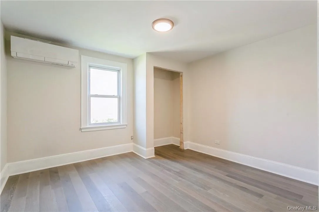 2nd Bedroom 2nd Bedroom