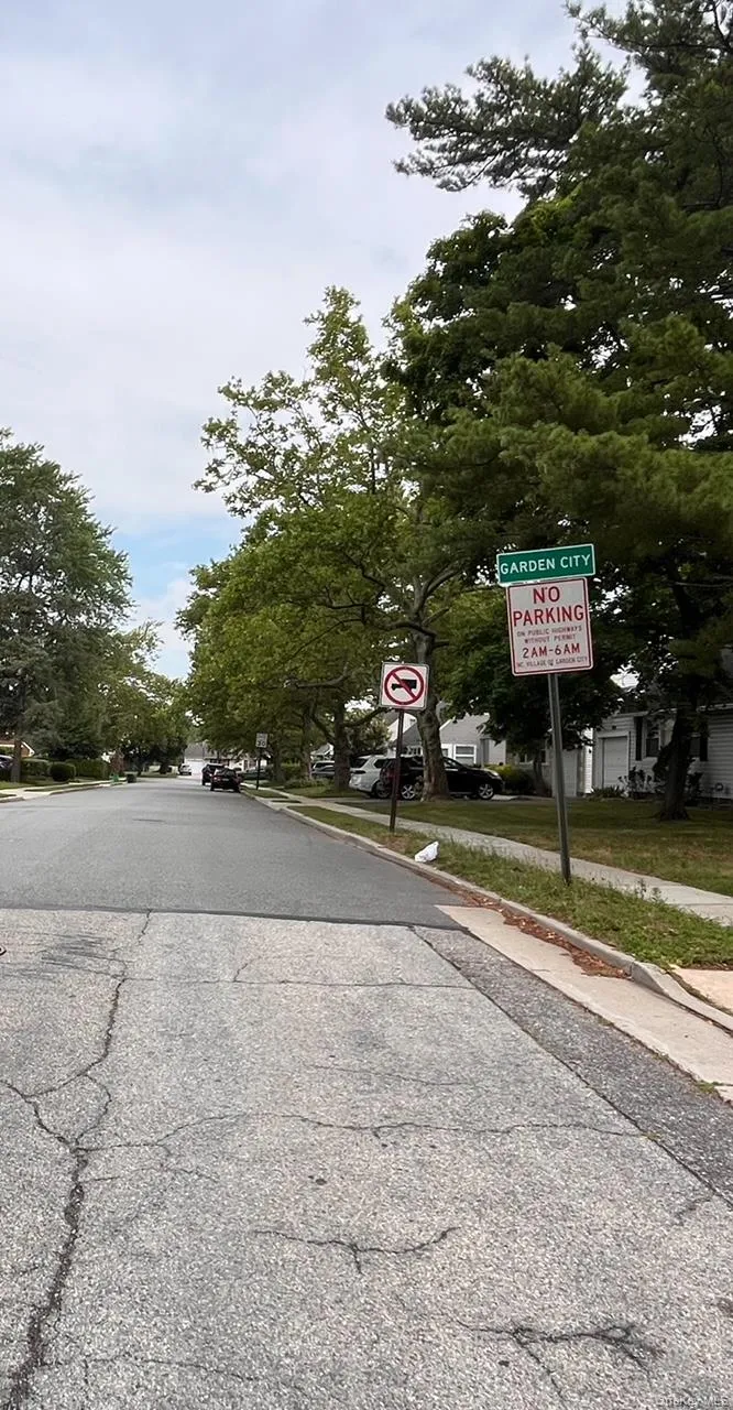 44 Commander Avenue, Hempstead, NY, 2 Bedrooms Bedrooms, 5 Rooms Rooms,1 BathroomBathrooms,Residential,For Rent,Commander,0,1022802 44 Commander Avenue, Hempstead, NY, 2 Bedrooms Bedrooms, 5 Rooms Rooms,1 BathroomBathrooms,Residential,For Rent,Commander,0,1022802