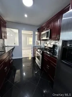 44 Commander Avenue, Hempstead, NY, 2 Bedrooms Bedrooms, 5 Rooms Rooms,1 BathroomBathrooms,Residential,For Rent,Commander,0,1022802 44 Commander Avenue, Hempstead, NY, 2 Bedrooms Bedrooms, 5 Rooms Rooms,1 BathroomBathrooms,Residential,For Rent,Commander,0,1022802