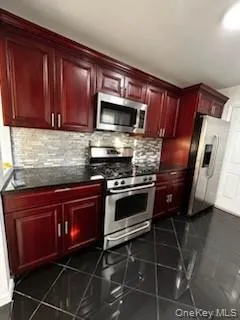 44 Commander Avenue, Hempstead, NY, 2 Bedrooms Bedrooms, 5 Rooms Rooms,1 BathroomBathrooms,Residential,For Rent,Commander,0,1022802 44 Commander Avenue, Hempstead, NY, 2 Bedrooms Bedrooms, 5 Rooms Rooms,1 BathroomBathrooms,Residential,For Rent,Commander,0,1022802