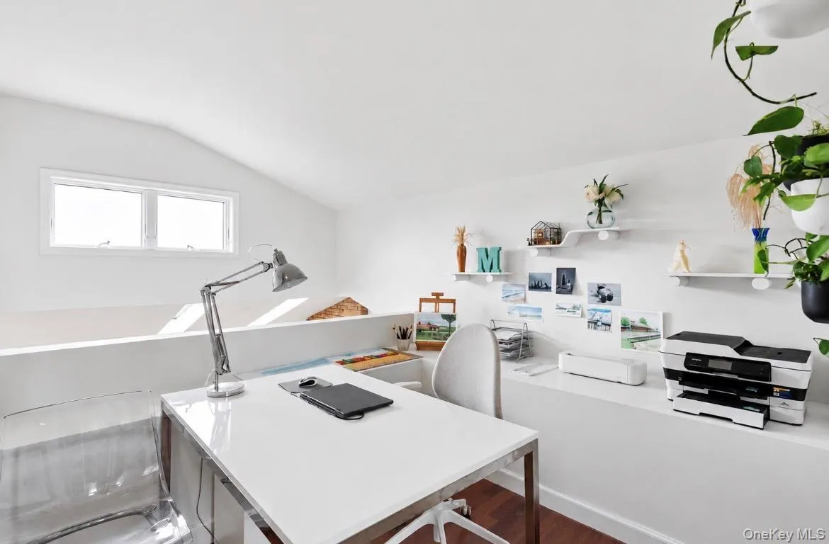 2245 Little Peconic Bay Lane, Southold, NY, 3 Bedrooms Bedrooms, 10 Rooms Rooms,2 BathroomsBathrooms,Residential,For Rent,Little Peconic Bay,0,1022803 2245 Little Peconic Bay Lane, Southold, NY, 3 Bedrooms Bedrooms, 10 Rooms Rooms,2 BathroomsBathrooms,Residential,For Rent,Little Peconic Bay,0,1022803