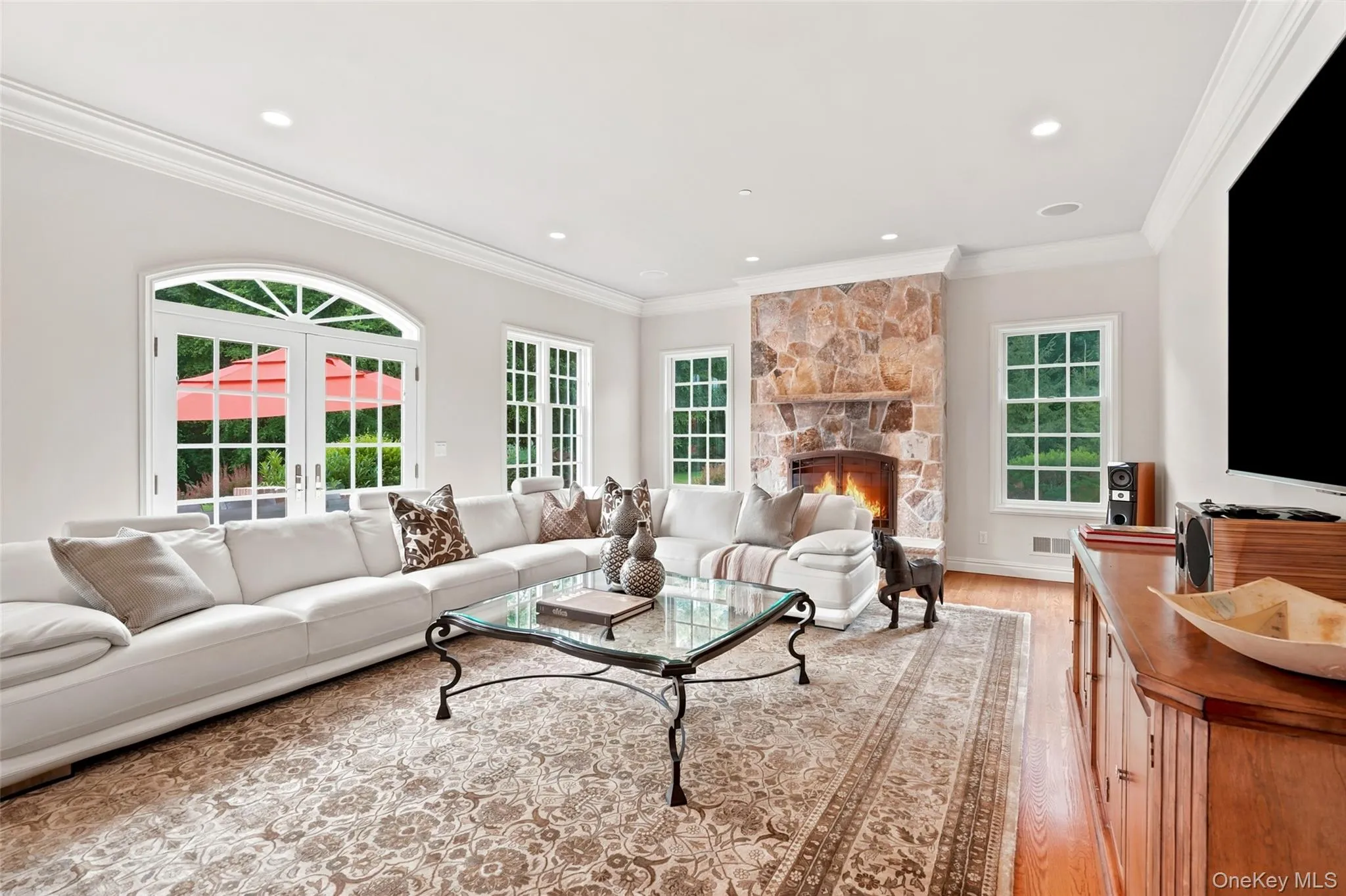 Amazing Family Room with Stone fireplace Amazing Family Room with Stone fireplace