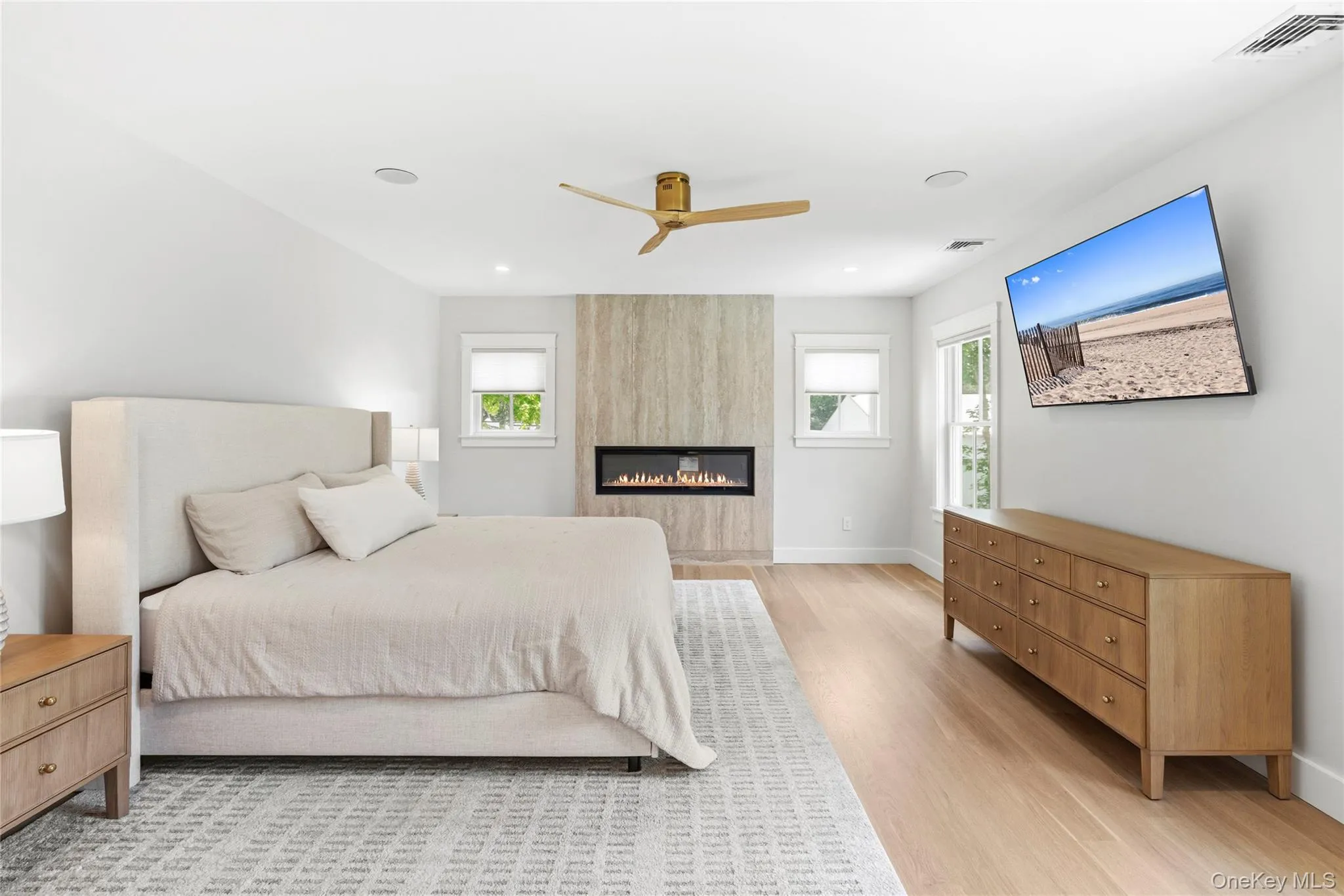 139 Montauk Highway, Southampton, NY, 4 Bedrooms Bedrooms, 7 Rooms Rooms,4 BathroomsBathrooms,Residential,For Rent,Montauk,0,1022817 139 Montauk Highway, Southampton, NY, 4 Bedrooms Bedrooms, 7 Rooms Rooms,4 BathroomsBathrooms,Residential,For Rent,Montauk,0,1022817