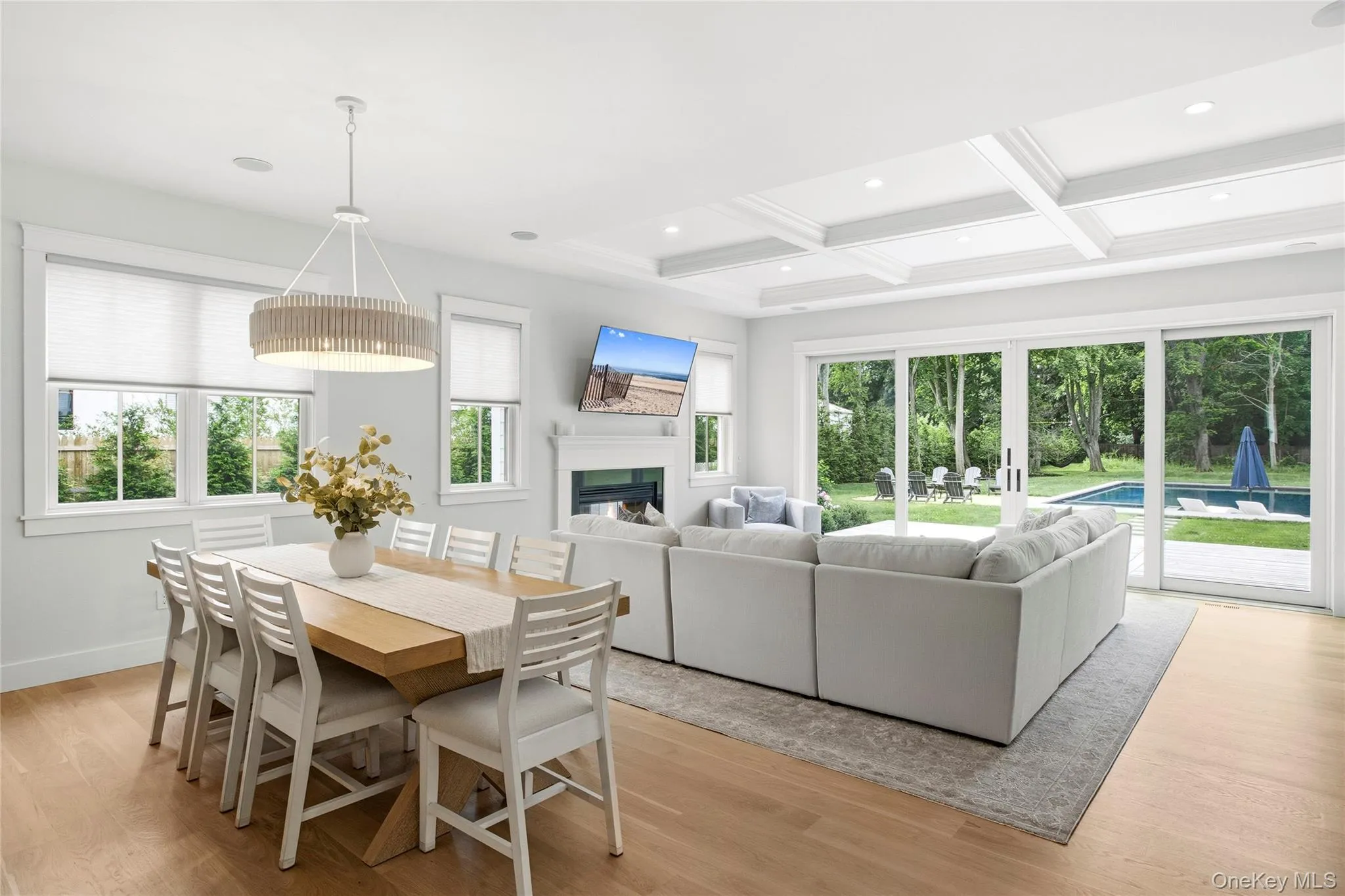139 Montauk Highway, Southampton, NY, 4 Bedrooms Bedrooms, 7 Rooms Rooms,4 BathroomsBathrooms,Residential,For Rent,Montauk,0,1022817 139 Montauk Highway, Southampton, NY, 4 Bedrooms Bedrooms, 7 Rooms Rooms,4 BathroomsBathrooms,Residential,For Rent,Montauk,0,1022817
