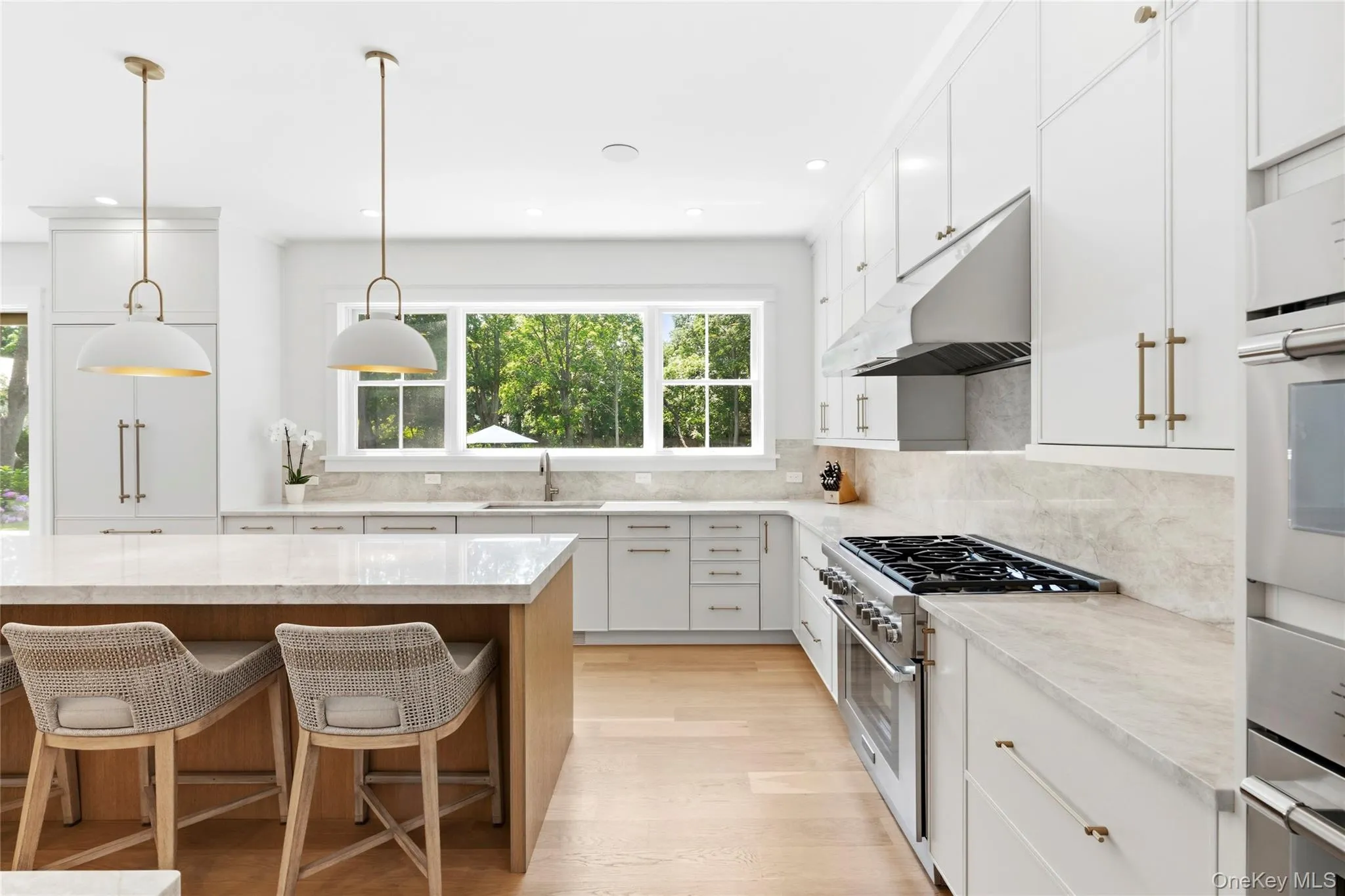 139 Montauk Highway, Southampton, NY, 4 Bedrooms Bedrooms, 7 Rooms Rooms,4 BathroomsBathrooms,Residential,For Rent,Montauk,0,1022817 139 Montauk Highway, Southampton, NY, 4 Bedrooms Bedrooms, 7 Rooms Rooms,4 BathroomsBathrooms,Residential,For Rent,Montauk,0,1022817
