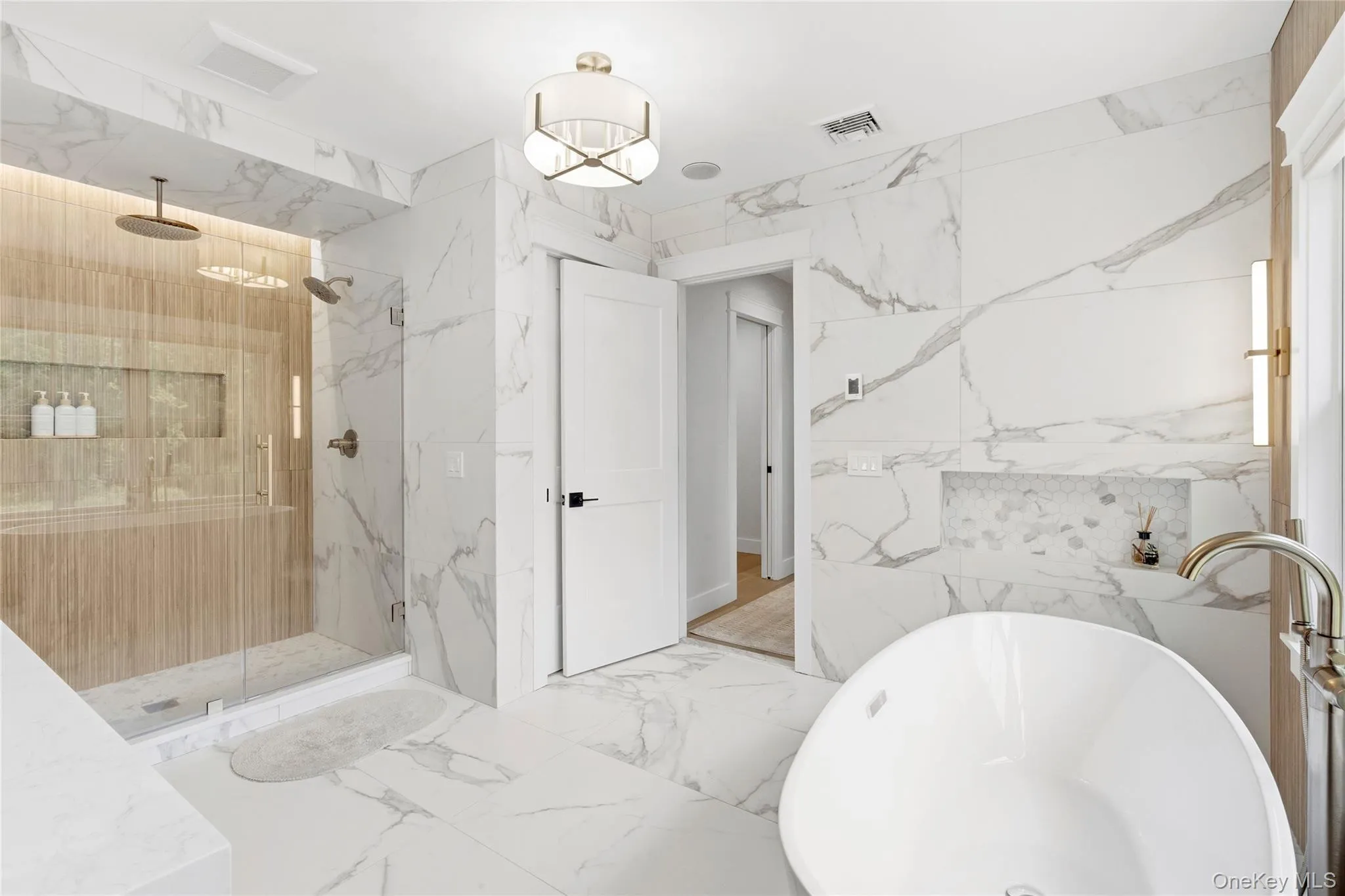 139 Montauk Highway, Southampton, NY, 4 Bedrooms Bedrooms, 7 Rooms Rooms,4 BathroomsBathrooms,Residential,For Rent,Montauk,0,1022817 139 Montauk Highway, Southampton, NY, 4 Bedrooms Bedrooms, 7 Rooms Rooms,4 BathroomsBathrooms,Residential,For Rent,Montauk,0,1022817