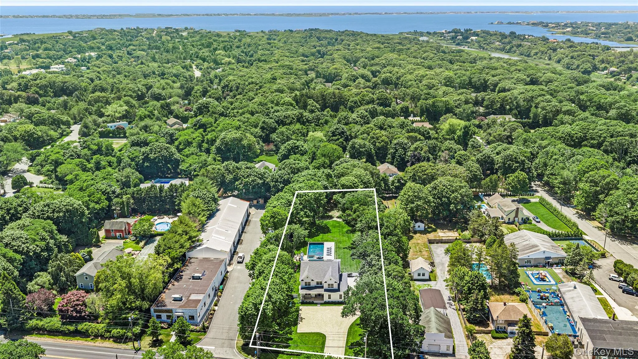 139 Montauk Highway, Southampton, NY, 4 Bedrooms Bedrooms, 7 Rooms Rooms,4 BathroomsBathrooms,Residential,For Rent,Montauk,0,1022817 139 Montauk Highway, Southampton, NY, 4 Bedrooms Bedrooms, 7 Rooms Rooms,4 BathroomsBathrooms,Residential,For Rent,Montauk,0,1022817