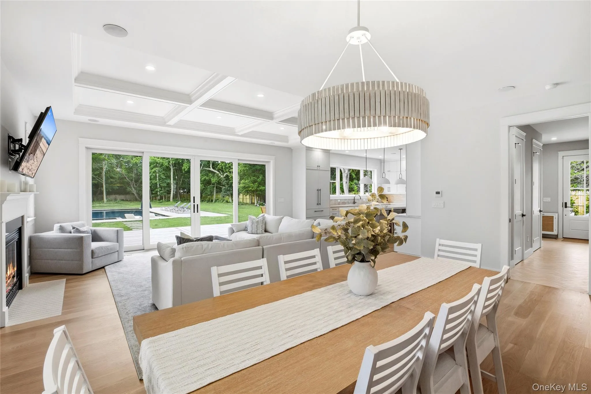 139 Montauk Highway, Southampton, NY, 4 Bedrooms Bedrooms, 7 Rooms Rooms,4 BathroomsBathrooms,Residential,For Rent,Montauk,0,1022817 139 Montauk Highway, Southampton, NY, 4 Bedrooms Bedrooms, 7 Rooms Rooms,4 BathroomsBathrooms,Residential,For Rent,Montauk,0,1022817