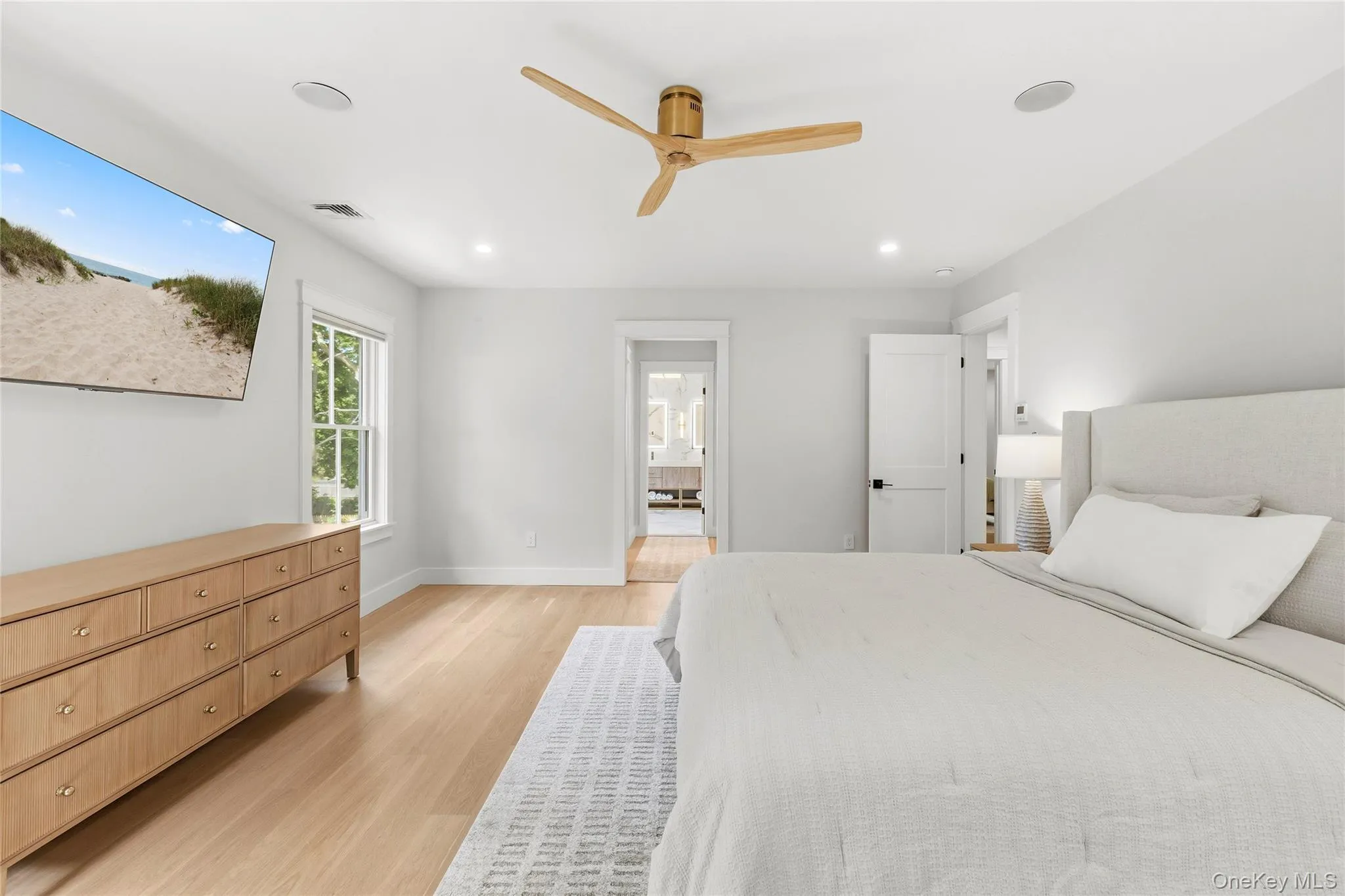 139 Montauk Highway, Southampton, NY, 4 Bedrooms Bedrooms, 7 Rooms Rooms,4 BathroomsBathrooms,Residential,For Rent,Montauk,0,1022817 139 Montauk Highway, Southampton, NY, 4 Bedrooms Bedrooms, 7 Rooms Rooms,4 BathroomsBathrooms,Residential,For Rent,Montauk,0,1022817