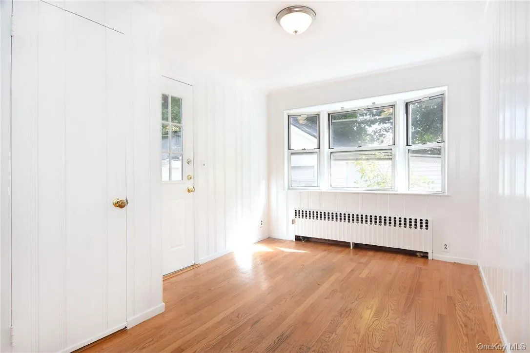 216 Third Avenue, Pelham, NY, 4 Bedrooms Bedrooms, 12 Rooms Rooms,1 BathroomBathrooms,Residential Lease,For Rent,Third,0,1022824 216 Third Avenue, Pelham, NY, 4 Bedrooms Bedrooms, 12 Rooms Rooms,1 BathroomBathrooms,Residential Lease,For Rent,Third,0,1022824