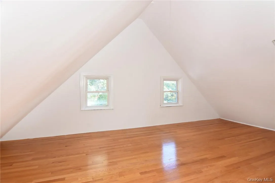 216 Third Avenue, Pelham, NY, 4 Bedrooms Bedrooms, 12 Rooms Rooms,1 BathroomBathrooms,Residential Lease,For Rent,Third,0,1022824 216 Third Avenue, Pelham, NY, 4 Bedrooms Bedrooms, 12 Rooms Rooms,1 BathroomBathrooms,Residential Lease,For Rent,Third,0,1022824