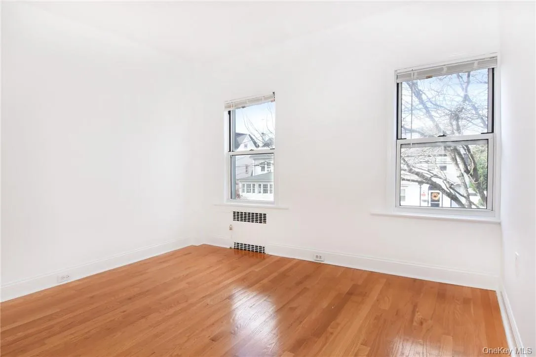 216 Third Avenue, Pelham, NY, 4 Bedrooms Bedrooms, 12 Rooms Rooms,1 BathroomBathrooms,Residential Lease,For Rent,Third,0,1022824 216 Third Avenue, Pelham, NY, 4 Bedrooms Bedrooms, 12 Rooms Rooms,1 BathroomBathrooms,Residential Lease,For Rent,Third,0,1022824