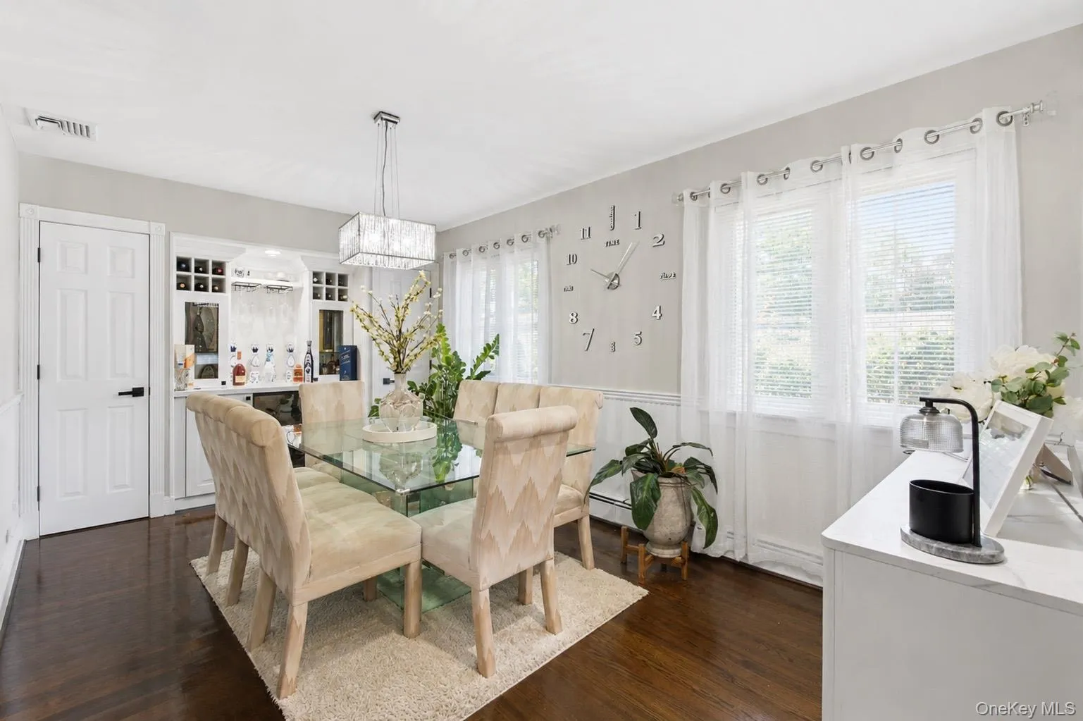 9 Starr Street, Brookhaven, NY, 3 Bedrooms Bedrooms, 6 Rooms Rooms,2 BathroomsBathrooms,Residential,For Rent,Starr,0,1022825 9 Starr Street, Brookhaven, NY, 3 Bedrooms Bedrooms, 6 Rooms Rooms,2 BathroomsBathrooms,Residential,For Rent,Starr,0,1022825