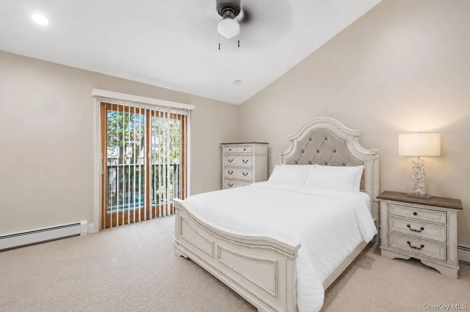 9 Starr Street, Brookhaven, NY, 3 Bedrooms Bedrooms, 6 Rooms Rooms,2 BathroomsBathrooms,Residential,For Rent,Starr,0,1022825 9 Starr Street, Brookhaven, NY, 3 Bedrooms Bedrooms, 6 Rooms Rooms,2 BathroomsBathrooms,Residential,For Rent,Starr,0,1022825