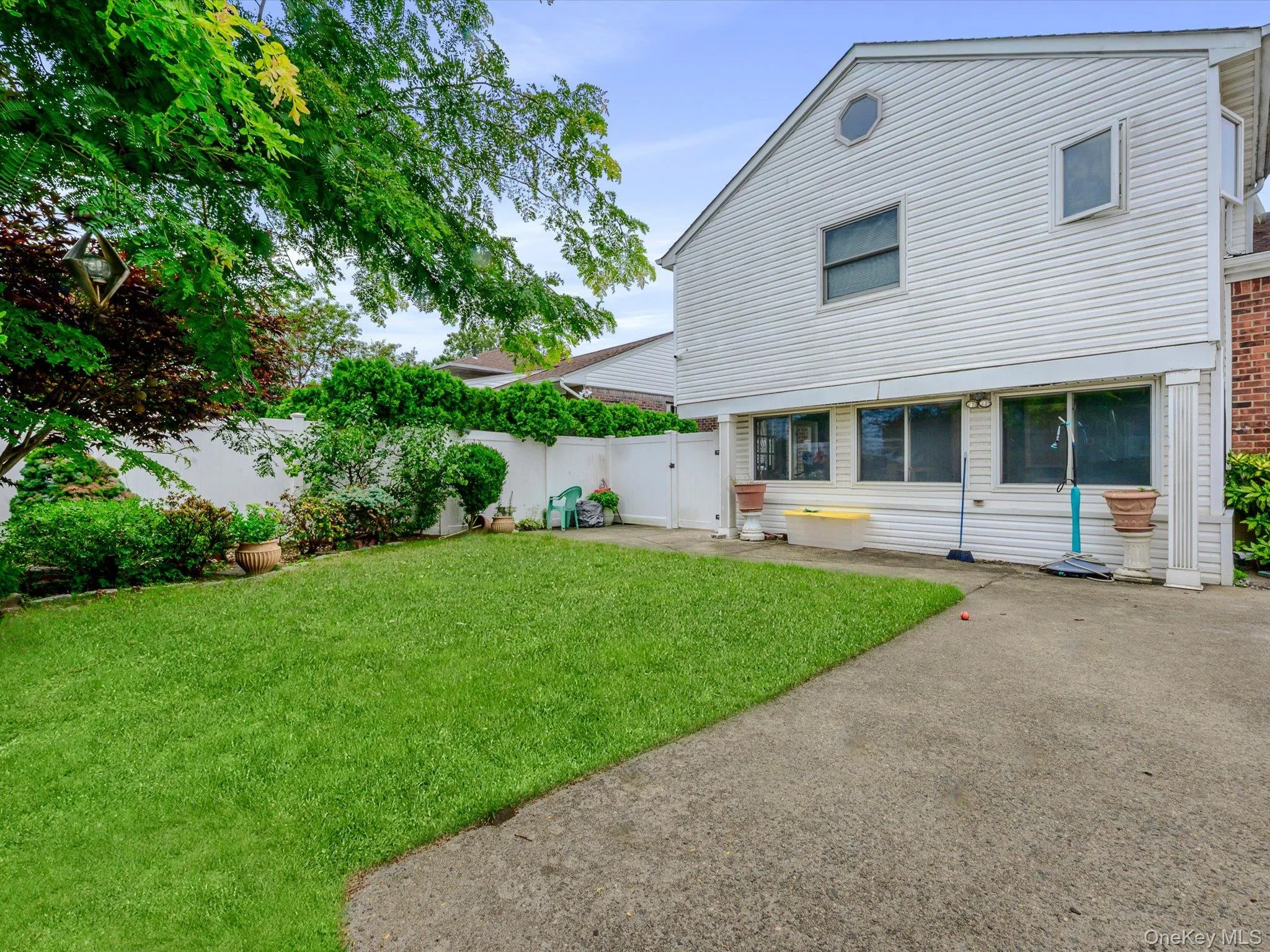 2182 Baylis Avenue, Hempstead, NY, 3 Bedrooms Bedrooms, 10 Rooms Rooms,3 BathroomsBathrooms,Residential,For Rent,Baylis,0,1022826 2182 Baylis Avenue, Hempstead, NY, 3 Bedrooms Bedrooms, 10 Rooms Rooms,3 BathroomsBathrooms,Residential,For Rent,Baylis,0,1022826