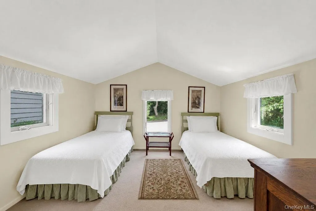 Guest Bedroom Guest Bedroom