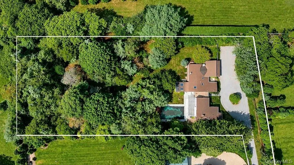 Private 1.13 acres Private 1.13 acres