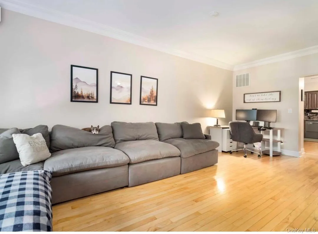 146 Foltim Way, Clarkstown, NY, 3 Bedrooms Bedrooms, 6 Rooms Rooms,2 BathroomsBathrooms,Residential,For Rent,Foltim,0,1022831 146 Foltim Way, Clarkstown, NY, 3 Bedrooms Bedrooms, 6 Rooms Rooms,2 BathroomsBathrooms,Residential,For Rent,Foltim,0,1022831