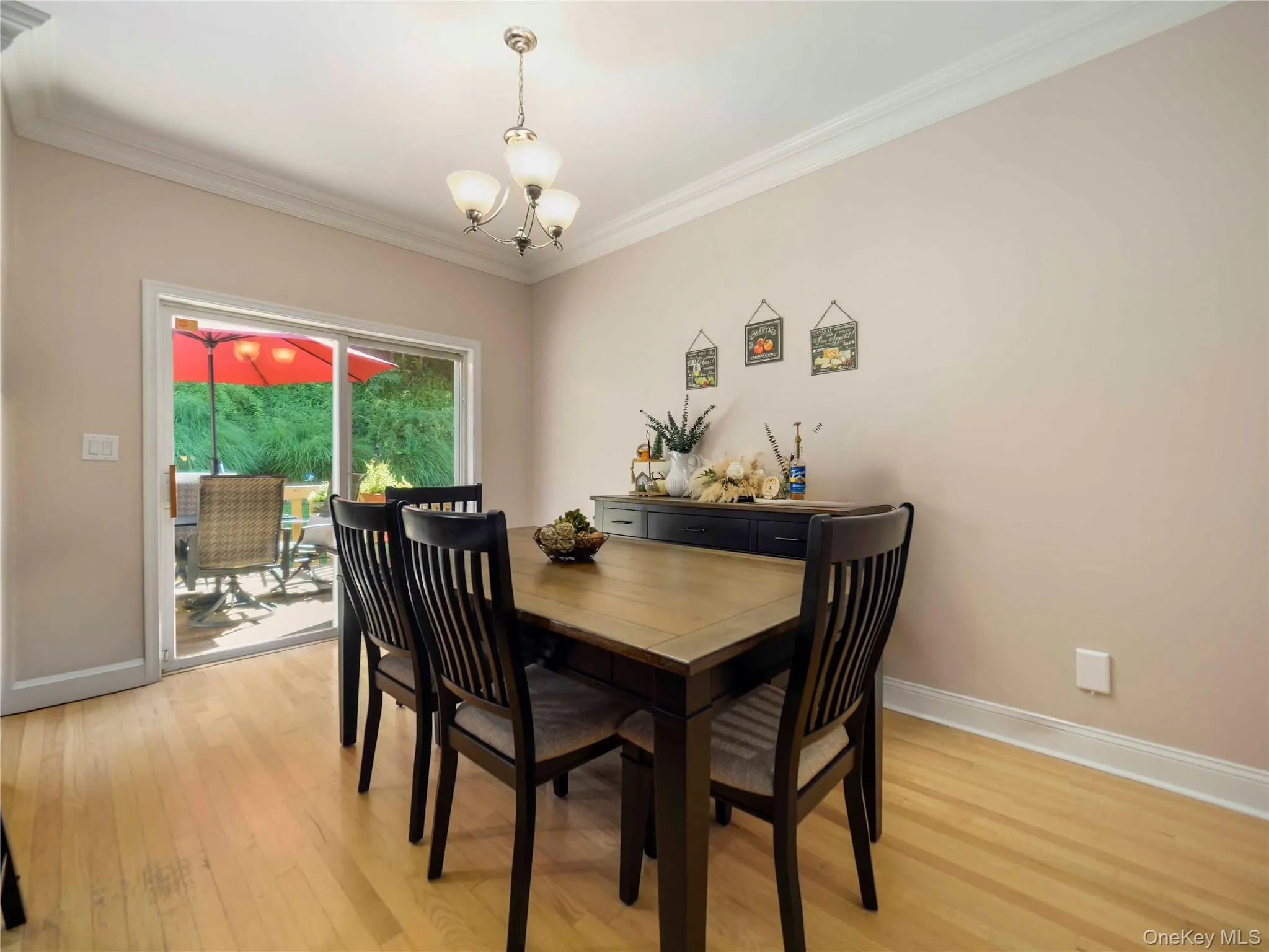 146 Foltim Way, Clarkstown, NY, 3 Bedrooms Bedrooms, 6 Rooms Rooms,2 BathroomsBathrooms,Residential,For Rent,Foltim,0,1022831 146 Foltim Way, Clarkstown, NY, 3 Bedrooms Bedrooms, 6 Rooms Rooms,2 BathroomsBathrooms,Residential,For Rent,Foltim,0,1022831