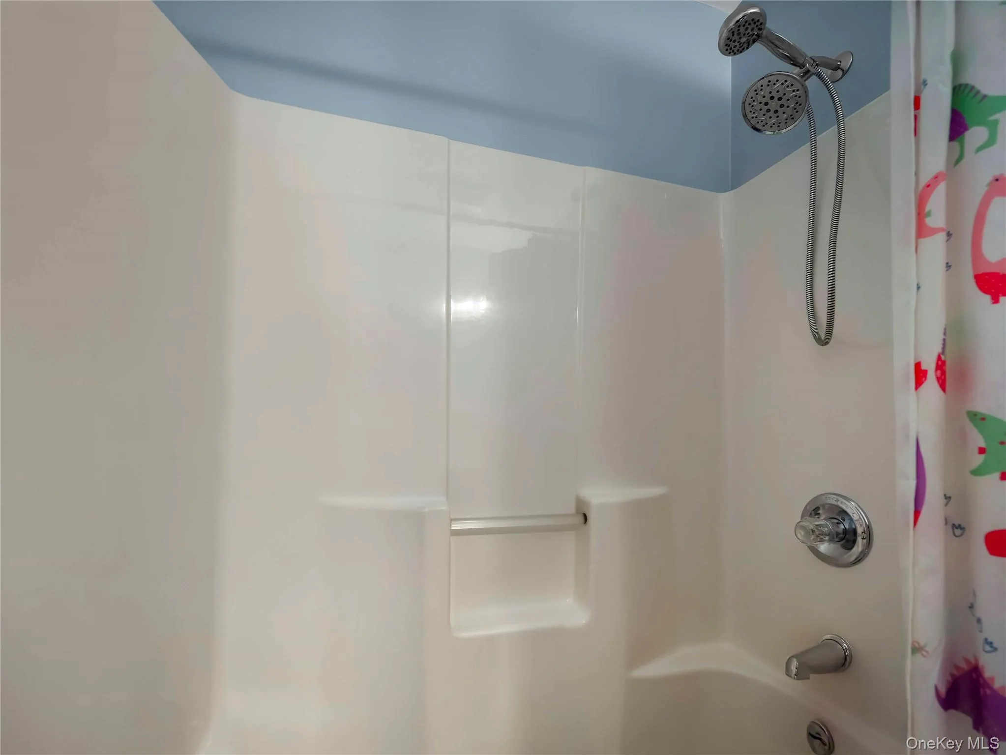 146 Foltim Way, Clarkstown, NY, 3 Bedrooms Bedrooms, 6 Rooms Rooms,2 BathroomsBathrooms,Residential,For Rent,Foltim,0,1022831 146 Foltim Way, Clarkstown, NY, 3 Bedrooms Bedrooms, 6 Rooms Rooms,2 BathroomsBathrooms,Residential,For Rent,Foltim,0,1022831
