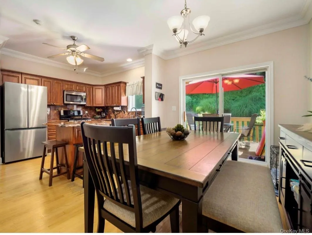 146 Foltim Way, Clarkstown, NY, 3 Bedrooms Bedrooms, 6 Rooms Rooms,2 BathroomsBathrooms,Residential,For Rent,Foltim,0,1022831 146 Foltim Way, Clarkstown, NY, 3 Bedrooms Bedrooms, 6 Rooms Rooms,2 BathroomsBathrooms,Residential,For Rent,Foltim,0,1022831