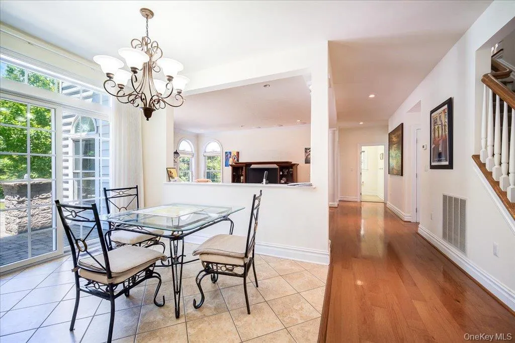 Eat in area near the sliding glass door going towards backyard; Eat in area near the sliding glass door going towards backyard;