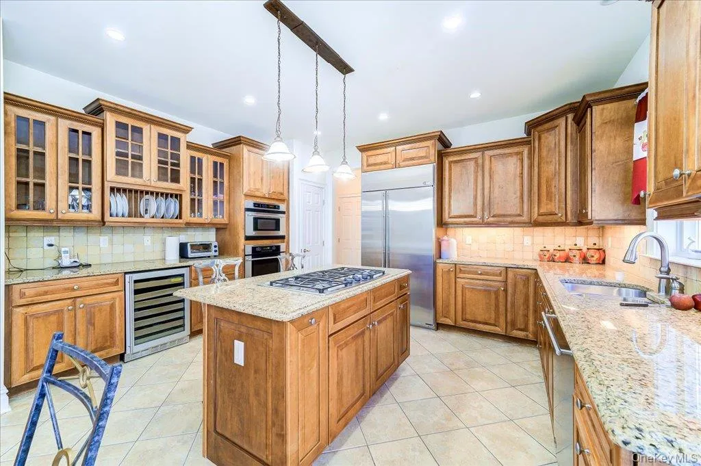 3 Stahl Way, Monroe, NY, 4 Bedrooms Bedrooms, 10 Rooms Rooms,3 BathroomsBathrooms,Residential,For Rent,Stahl,0,1022832 3 Stahl Way, Monroe, NY, 4 Bedrooms Bedrooms, 10 Rooms Rooms,3 BathroomsBathrooms,Residential,For Rent,Stahl,0,1022832