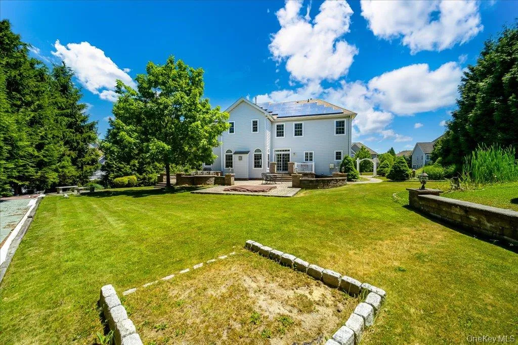 Backyard area; Almost half of acre; With built-in Firepit, Hot tub and outdoor kitchen; Backyard area; Almost half of acre; With built-in Firepit, Hot tub and outdoor kitchen;