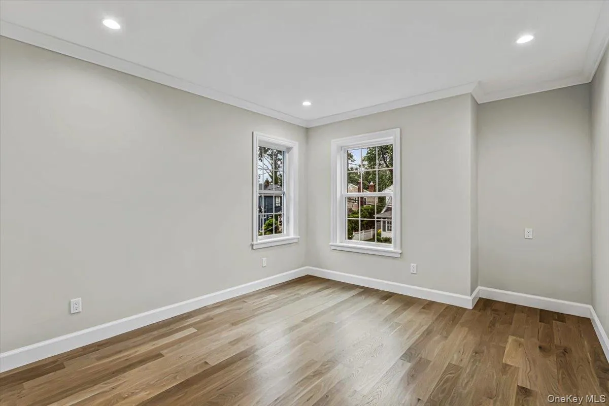 10 Hazel Place, Hempstead, NY, 4 Bedrooms Bedrooms, 7 Rooms Rooms,4 BathroomsBathrooms,Residential,For Rent,Hazel,0,1022839 10 Hazel Place, Hempstead, NY, 4 Bedrooms Bedrooms, 7 Rooms Rooms,4 BathroomsBathrooms,Residential,For Rent,Hazel,0,1022839