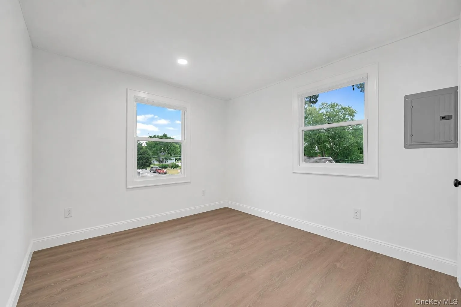 55 Yuma Lane, Islip, NY, 4 Bedrooms Bedrooms, 9 Rooms Rooms,2 BathroomsBathrooms,Residential,For Rent,Yuma,0,1022841 55 Yuma Lane, Islip, NY, 4 Bedrooms Bedrooms, 9 Rooms Rooms,2 BathroomsBathrooms,Residential,For Rent,Yuma,0,1022841