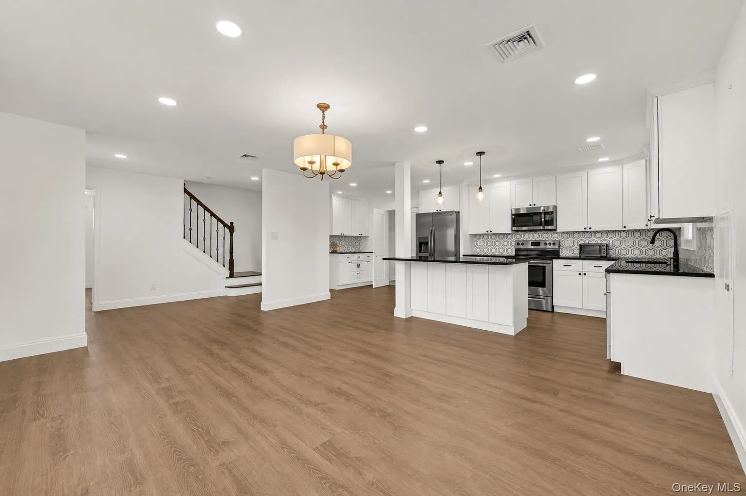 55 Yuma Lane, Islip, NY, 4 Bedrooms Bedrooms, 9 Rooms Rooms,2 BathroomsBathrooms,Residential,For Rent,Yuma,0,1022841 55 Yuma Lane, Islip, NY, 4 Bedrooms Bedrooms, 9 Rooms Rooms,2 BathroomsBathrooms,Residential,For Rent,Yuma,0,1022841