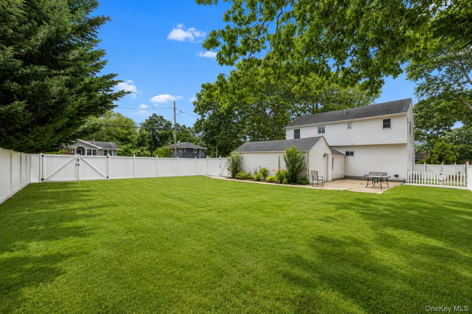 55 Yuma Lane, Islip, NY, 4 Bedrooms Bedrooms, 9 Rooms Rooms,2 BathroomsBathrooms,Residential,For Rent,Yuma,0,1022841 55 Yuma Lane, Islip, NY, 4 Bedrooms Bedrooms, 9 Rooms Rooms,2 BathroomsBathrooms,Residential,For Rent,Yuma,0,1022841