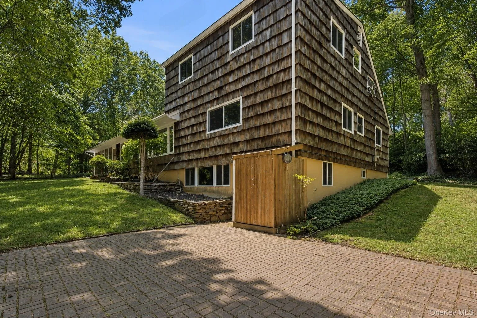 21 Druid Hill Road, Brookhaven, NY, 4 Bedrooms Bedrooms, 11 Rooms Rooms,2 BathroomsBathrooms,Residential,For Rent,Druid Hill,0,1022843 21 Druid Hill Road, Brookhaven, NY, 4 Bedrooms Bedrooms, 11 Rooms Rooms,2 BathroomsBathrooms,Residential,For Rent,Druid Hill,0,1022843