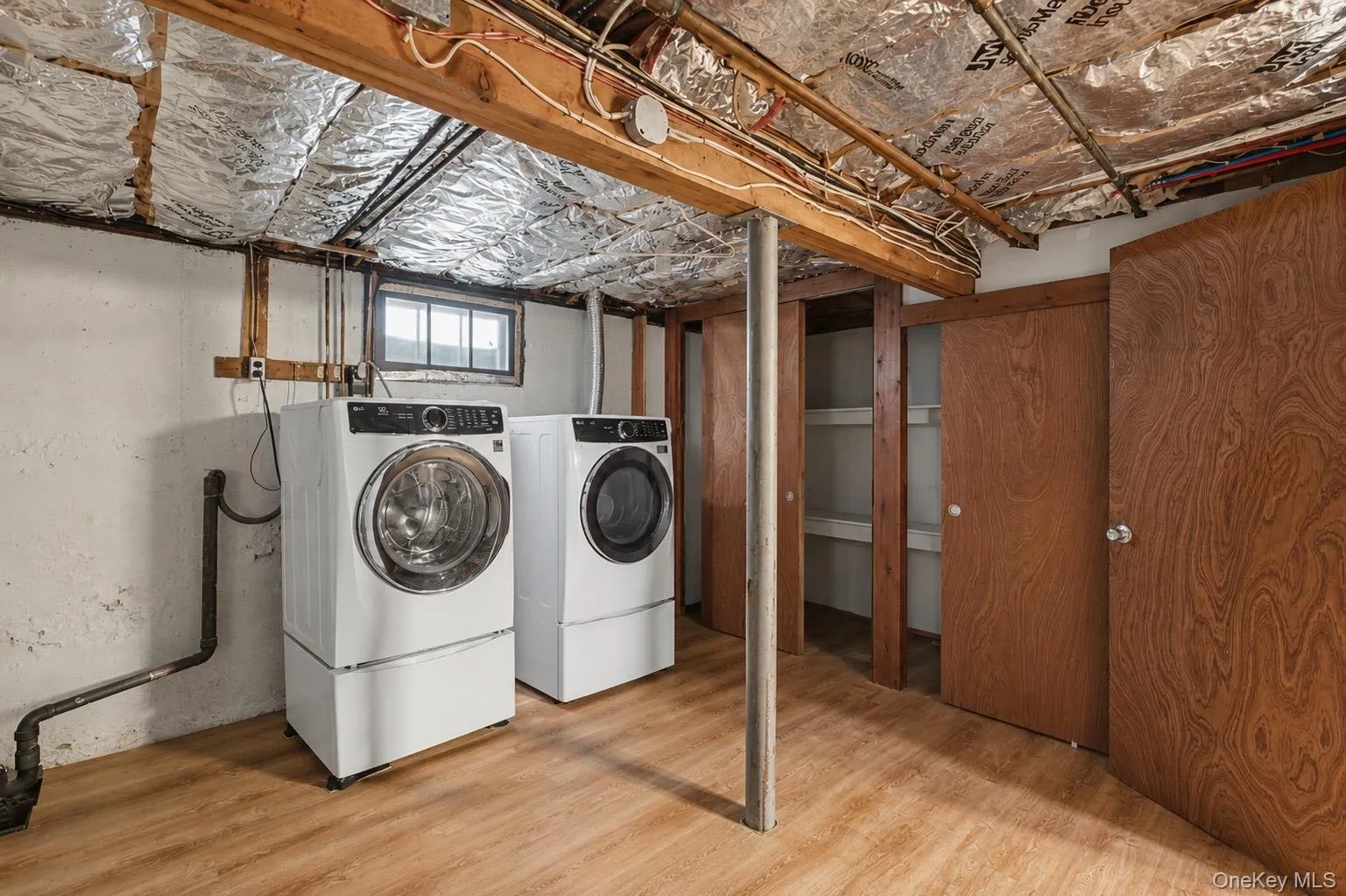 21 Druid Hill Road, Brookhaven, NY, 4 Bedrooms Bedrooms, 11 Rooms Rooms,2 BathroomsBathrooms,Residential,For Rent,Druid Hill,0,1022843 21 Druid Hill Road, Brookhaven, NY, 4 Bedrooms Bedrooms, 11 Rooms Rooms,2 BathroomsBathrooms,Residential,For Rent,Druid Hill,0,1022843