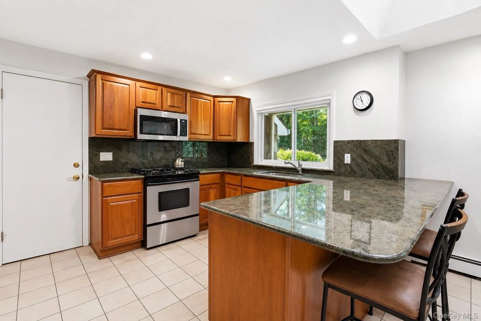 21 Druid Hill Road, Brookhaven, NY, 4 Bedrooms Bedrooms, 11 Rooms Rooms,2 BathroomsBathrooms,Residential,For Rent,Druid Hill,0,1022843 21 Druid Hill Road, Brookhaven, NY, 4 Bedrooms Bedrooms, 11 Rooms Rooms,2 BathroomsBathrooms,Residential,For Rent,Druid Hill,0,1022843