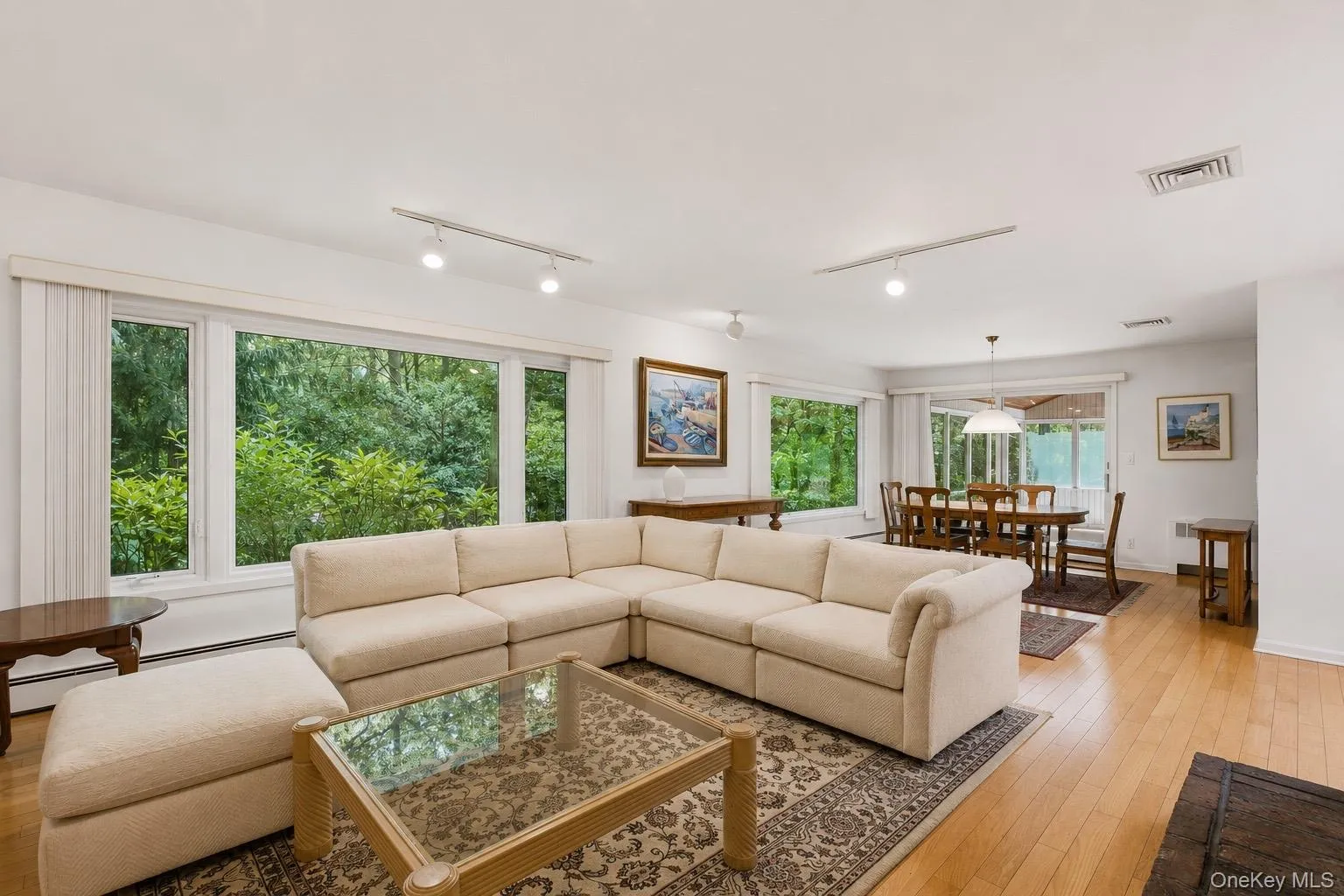 21 Druid Hill Road, Brookhaven, NY, 4 Bedrooms Bedrooms, 11 Rooms Rooms,2 BathroomsBathrooms,Residential,For Rent,Druid Hill,0,1022843 21 Druid Hill Road, Brookhaven, NY, 4 Bedrooms Bedrooms, 11 Rooms Rooms,2 BathroomsBathrooms,Residential,For Rent,Druid Hill,0,1022843
