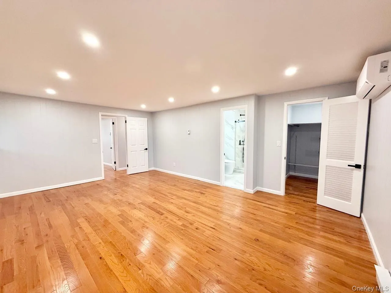 20 Baylis Place, Oyster Bay, NY, 3 Bedrooms Bedrooms, 6 Rooms Rooms,3 BathroomsBathrooms,Residential,For Rent,Baylis,0,1022844 20 Baylis Place, Oyster Bay, NY, 3 Bedrooms Bedrooms, 6 Rooms Rooms,3 BathroomsBathrooms,Residential,For Rent,Baylis,0,1022844
