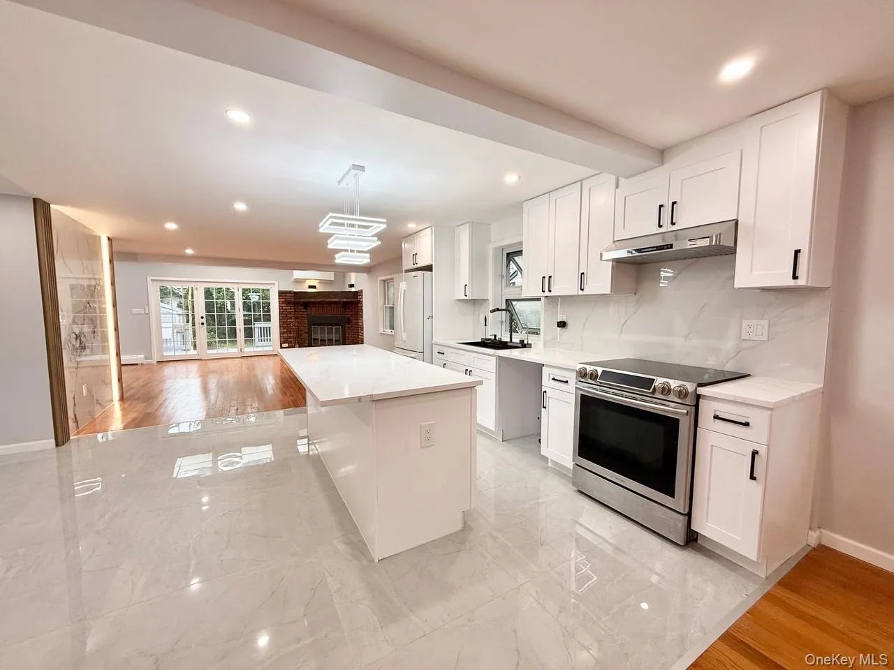 20 Baylis Place, Oyster Bay, NY, 3 Bedrooms Bedrooms, 6 Rooms Rooms,3 BathroomsBathrooms,Residential,For Rent,Baylis,0,1022844 20 Baylis Place, Oyster Bay, NY, 3 Bedrooms Bedrooms, 6 Rooms Rooms,3 BathroomsBathrooms,Residential,For Rent,Baylis,0,1022844