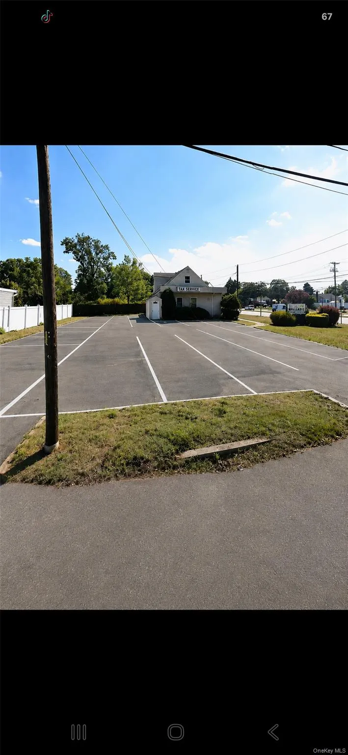 1469 Deer Park Avenue, Babylon, NY, ,Commercial Lease,For Rent,Deer Park,0,1022853 1469 Deer Park Avenue, Babylon, NY, ,Commercial Lease,For Rent,Deer Park,0,1022853