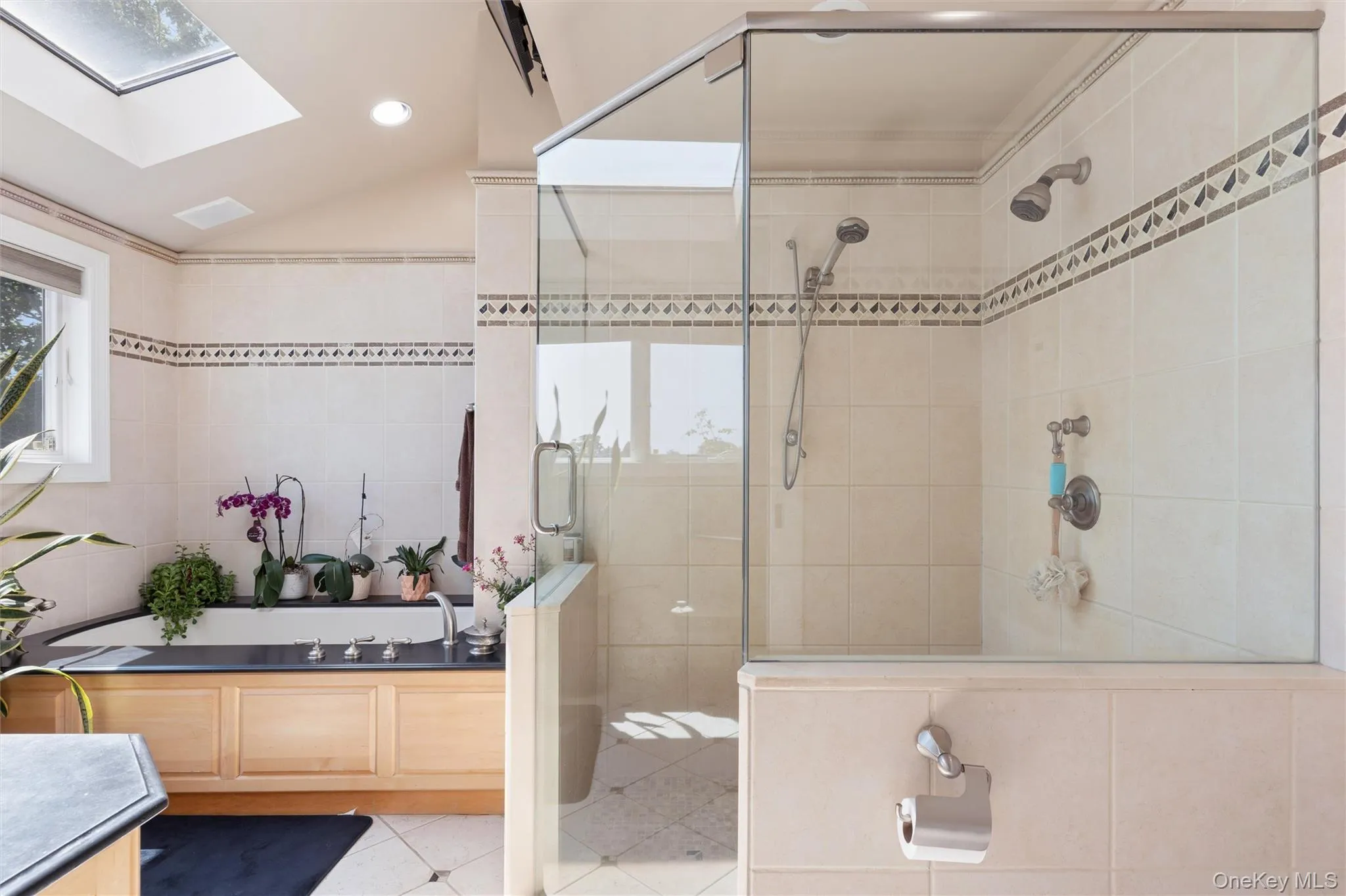 2883 Judith Drive, Hempstead, NY, 5 Bedrooms Bedrooms, 11 Rooms Rooms,3 BathroomsBathrooms,Residential,For Rent,Judith,0,1022858 2883 Judith Drive, Hempstead, NY, 5 Bedrooms Bedrooms, 11 Rooms Rooms,3 BathroomsBathrooms,Residential,For Rent,Judith,0,1022858