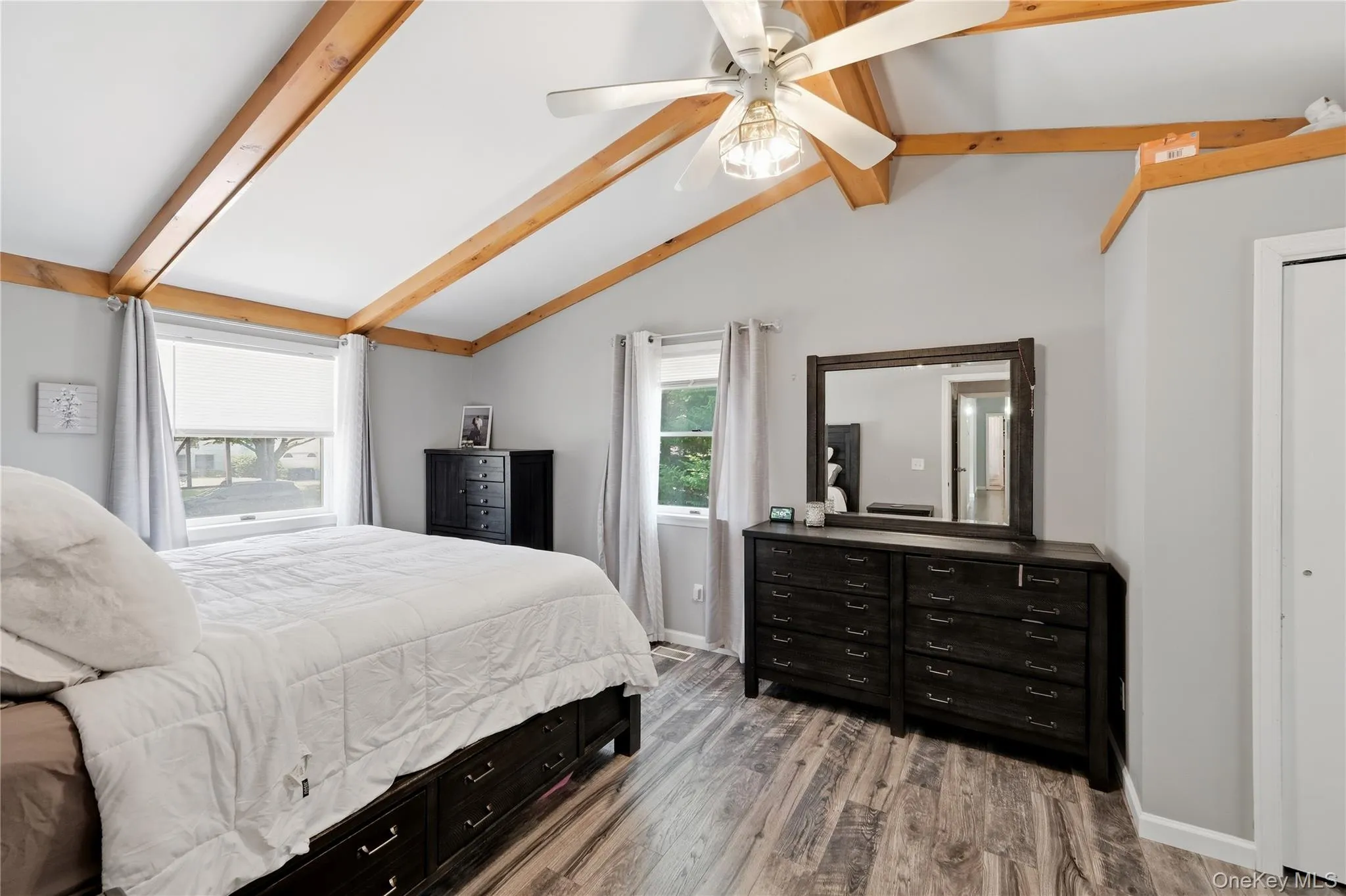 3 Herd Lane, Brookhaven, NY, 4 Bedrooms Bedrooms, 8 Rooms Rooms,2 BathroomsBathrooms,Residential,For Rent,Herd,0,1022868 3 Herd Lane, Brookhaven, NY, 4 Bedrooms Bedrooms, 8 Rooms Rooms,2 BathroomsBathrooms,Residential,For Rent,Herd,0,1022868