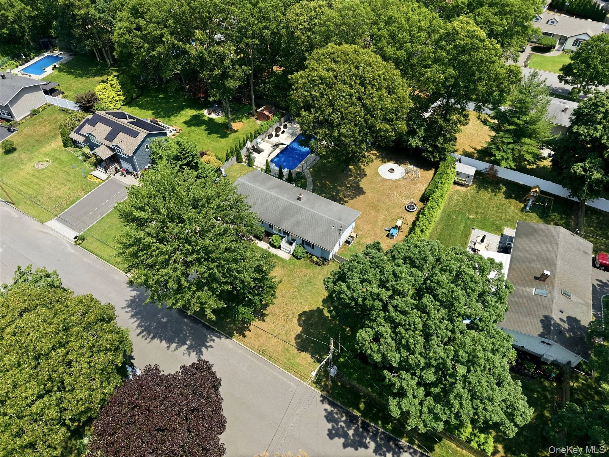 3 Herd Lane, Brookhaven, NY, 4 Bedrooms Bedrooms, 8 Rooms Rooms,2 BathroomsBathrooms,Residential,For Rent,Herd,0,1022868 3 Herd Lane, Brookhaven, NY, 4 Bedrooms Bedrooms, 8 Rooms Rooms,2 BathroomsBathrooms,Residential,For Rent,Herd,0,1022868