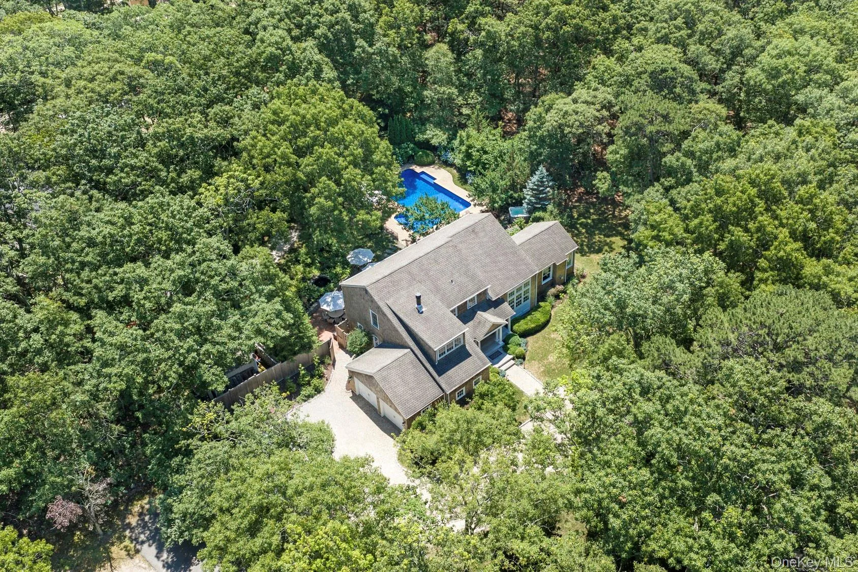 22 Spring Lane, Southampton, NY, 4 Bedrooms Bedrooms, 14 Rooms Rooms,3 BathroomsBathrooms,Residential,For Rent,Spring,0,1022870 22 Spring Lane, Southampton, NY, 4 Bedrooms Bedrooms, 14 Rooms Rooms,3 BathroomsBathrooms,Residential,For Rent,Spring,0,1022870